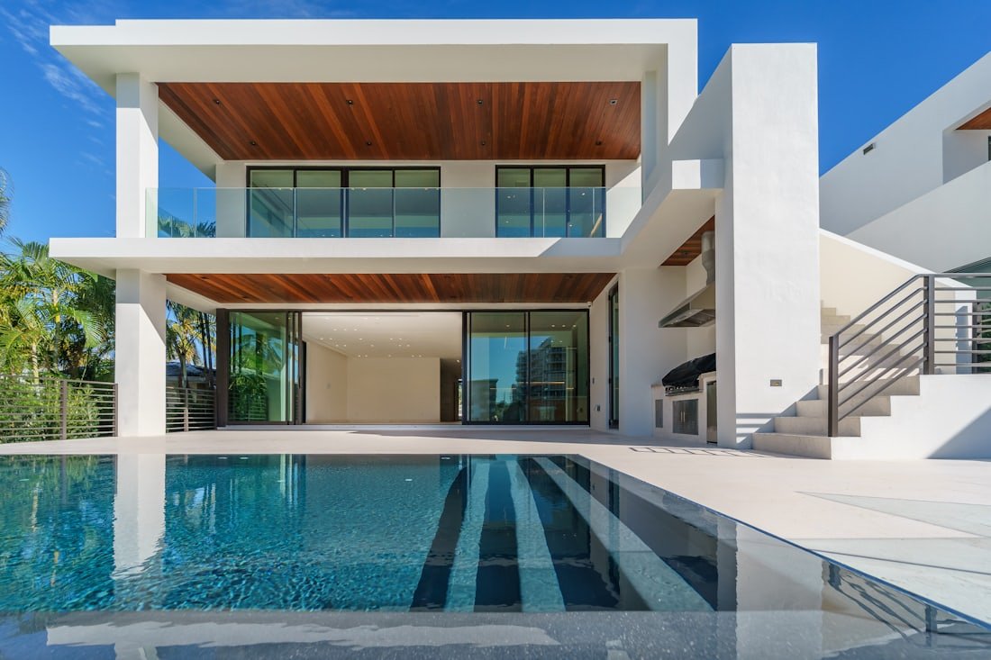 Architectural villas
